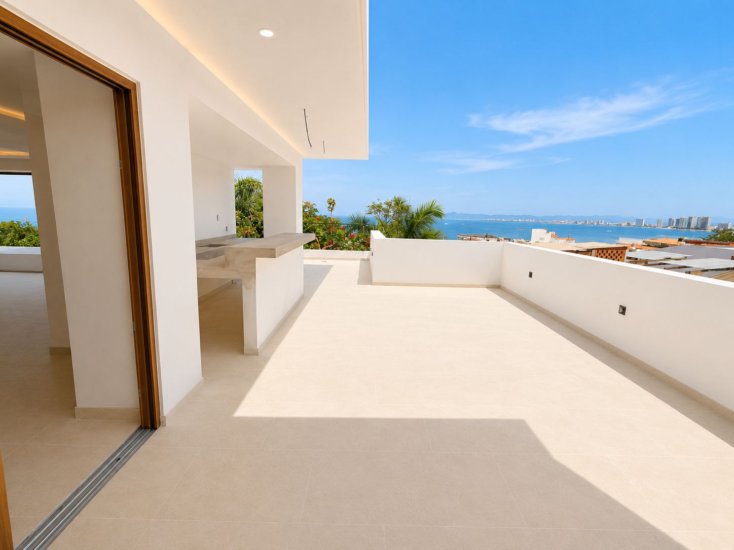 Penthouse 401 — interior